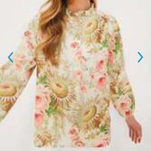 NEW Tuckernuck Sun faded Floral Pink and Green Women's blouse Top size L